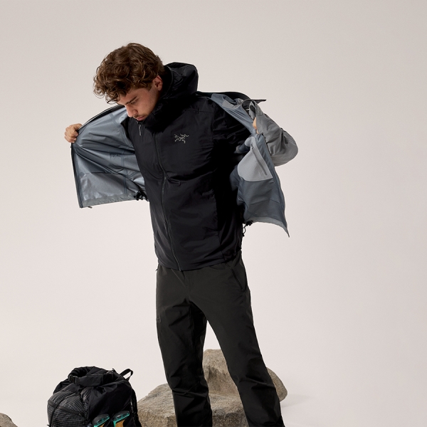 아크테릭스 공식 온라인 스토어 [FW25] 아톰 후디 남성